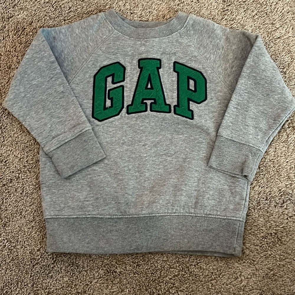 Baby gap boys sweatshirt size 2
